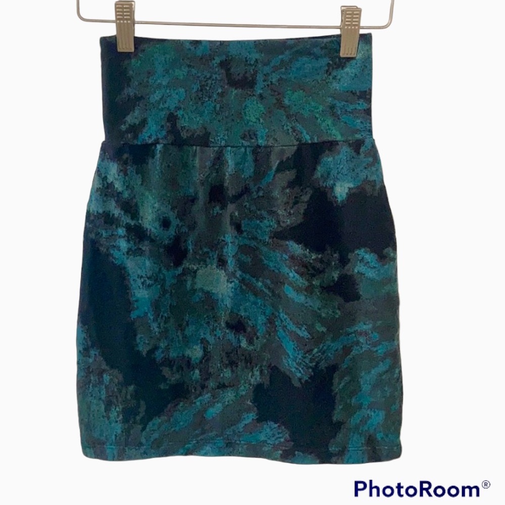 New Aritzia Talula Bodycon black and teal Miniskirt
